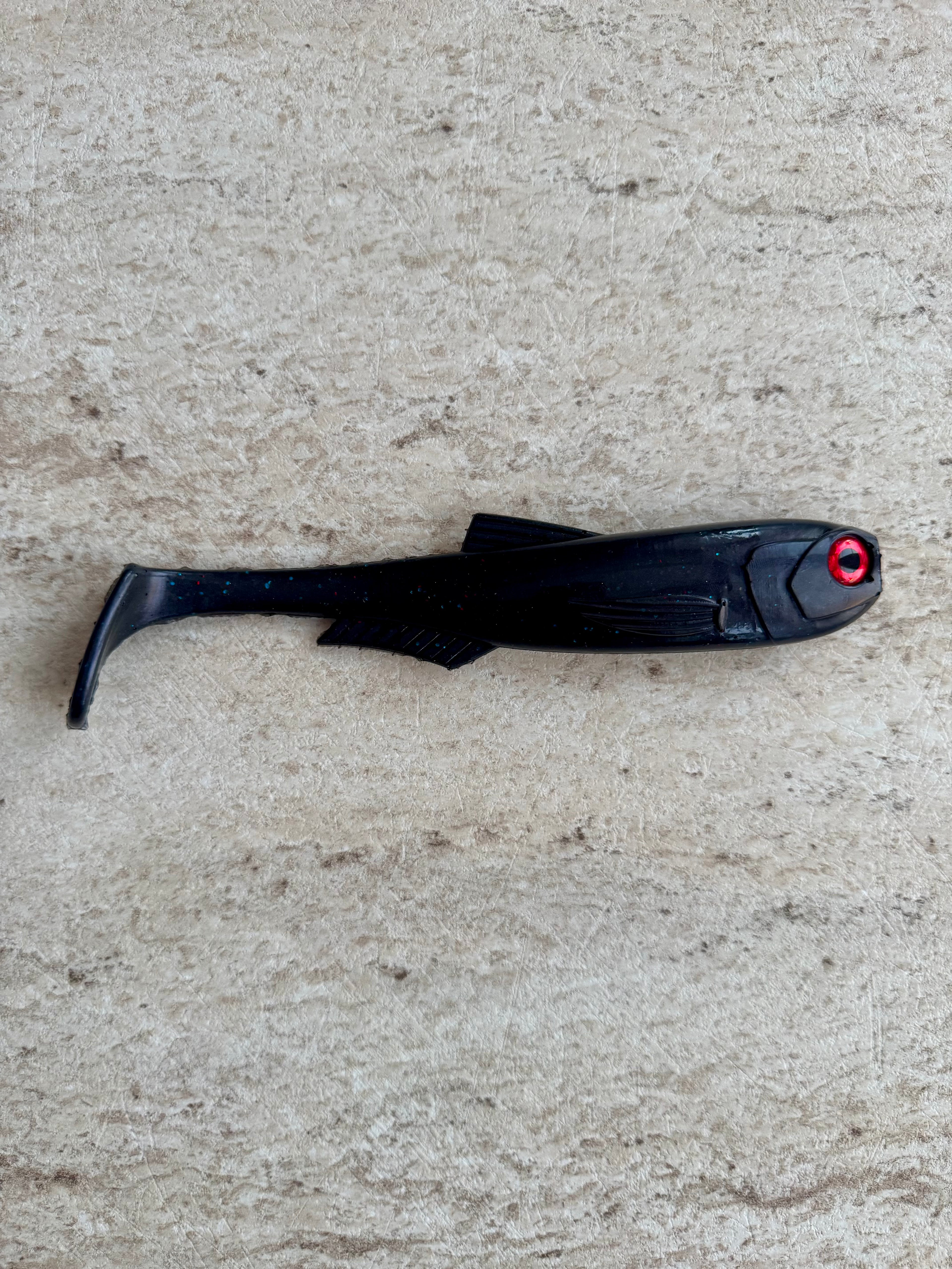 Nestro Shad 19cm (Black)